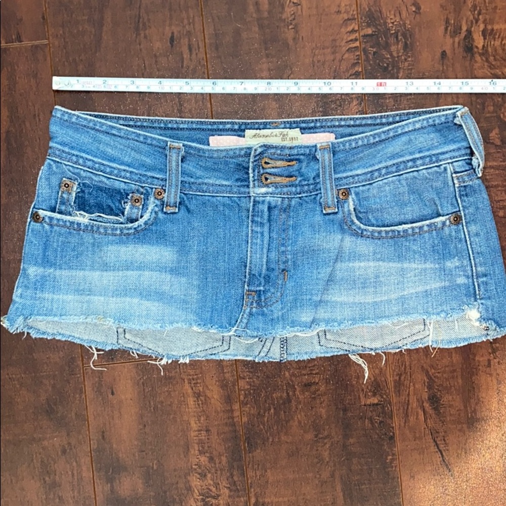 Abercrombie and Fitch Jean skirt size 0